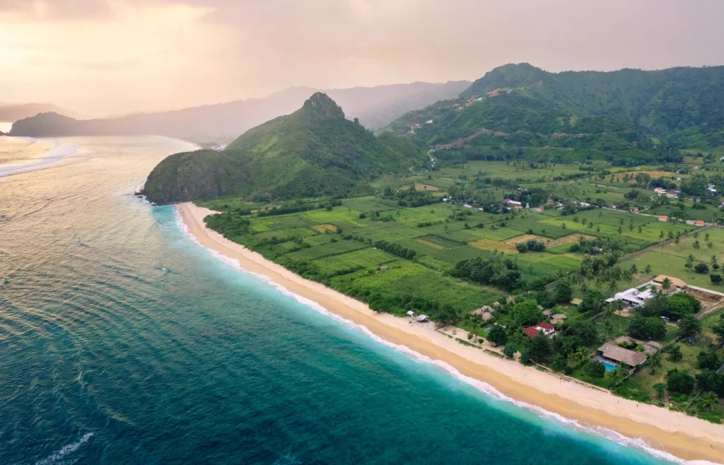 Serangan Bay Lombok - Explore Lombok